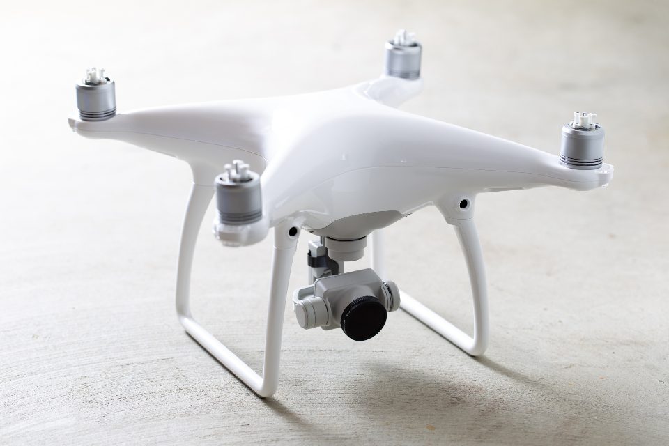 İHA drone havada